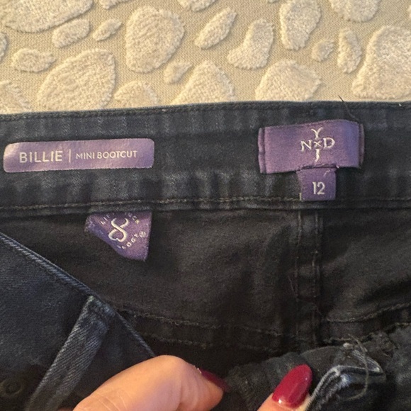NYDJ Women's Billy bootcut Leg Jeans - Picture 2 of 2
